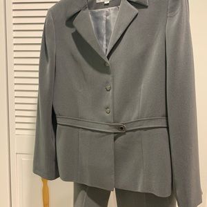 Sleek, silver gray size 12, Tahari ladies, pants suit